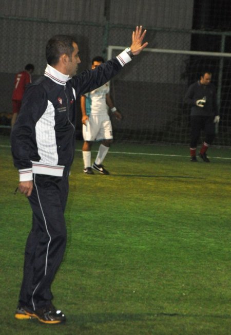 Kuddusi Müftüoğlu, öğretmenlerarası futbol turnuvasının final maçını yönetti