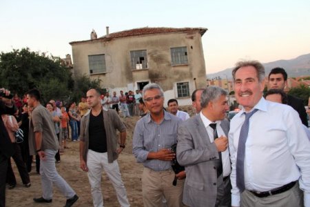 Kültür Bakanı Günay: Hep birlikte akıl tutulması yaşıyoruz