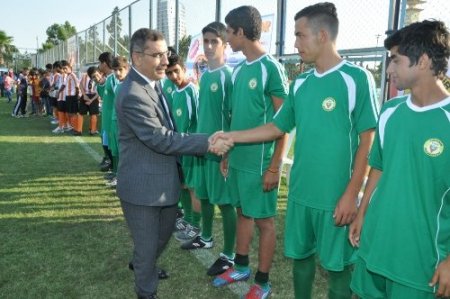 Kültür evleri futbol turnuvası başladı