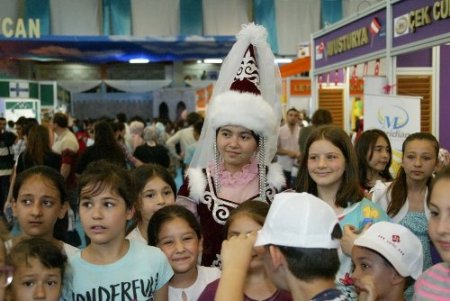 Kültür Şöleni renkli görüntülere sahne oluyor