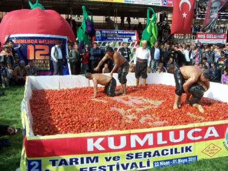 Kumluca Tarım Ve Seracılık Festivali'nde Yörük Göçü