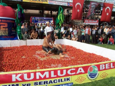 Kumluca Tarım Ve Seracılık Festivali'nde Yörük Göçü