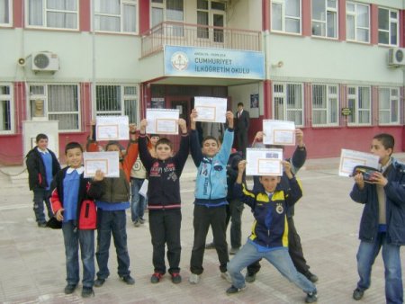 Kumluca'da Karne Sevinci Yaşandı
