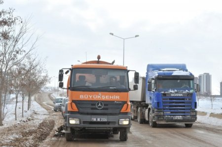 Kurallara uymayan ağır tonajlı araçlara 624 bin TL ceza