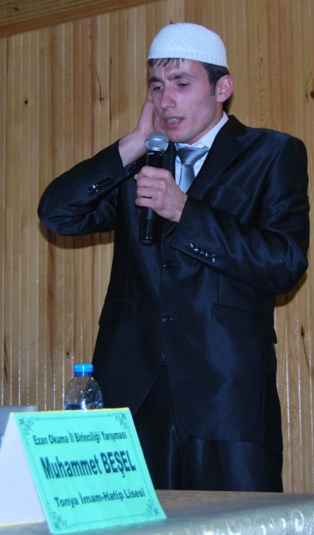 Kuran bülbülleri yarıştı