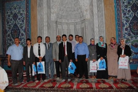Kur'an-ı Kerim'i en güzel şekilde okumak için yarıştılar