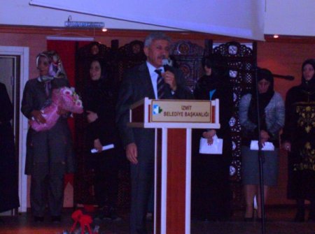 "kur'an Kursları Bayanların Sosyalleşmesini Sağlıyor"