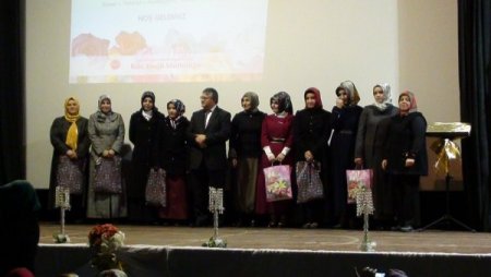 Kur’an kursu öğrencileri 'Ezvac-ı Tahirat' yarışmasında ter döktü