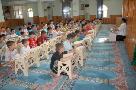 Kur'an Kursu Öğrencilerinin Harçlıkları Arakan'a