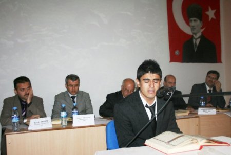 Kur’an Ve Ezan Sevgisi Midyat’ta Salona Sığmadı