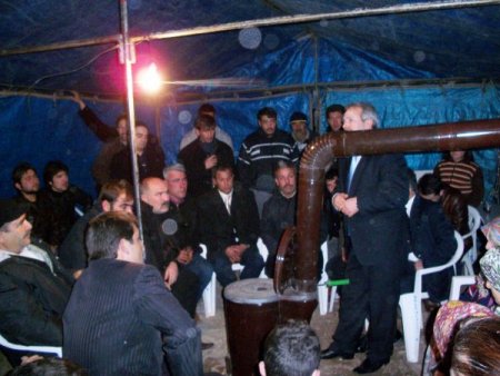 Kurban keserek CHP’den AK Parti’ye geçtiler