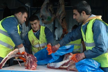 Kurban kesim yerleri bayrama hazır