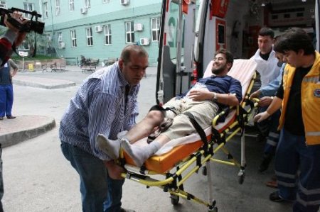 Kurban Yerine Kendini Kesen Acemi Kasaplar Hastanelere Koştu
