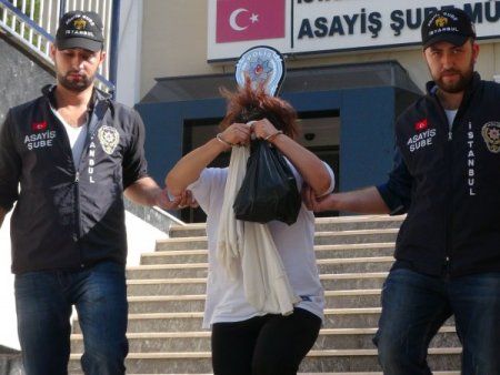 Kurbanlarını ilaçla uyutup gasp etmiş