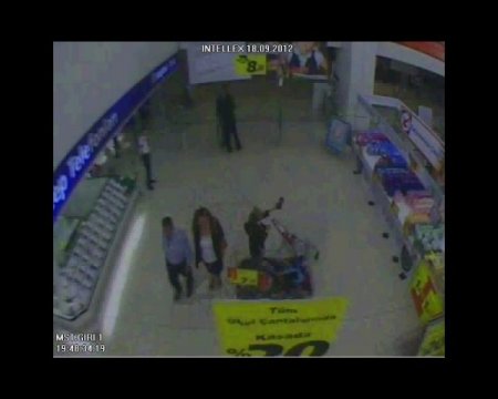 Kurbanlarını ilaçla uyutup gasp etmiş