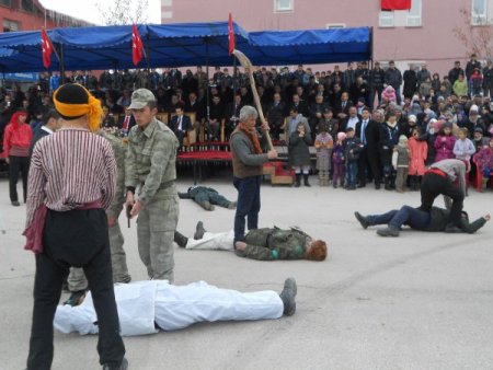 Kürkçüoğlu: Türk halkı asıl soykırımı, kendi köyünde veya kasabasında yaşadı