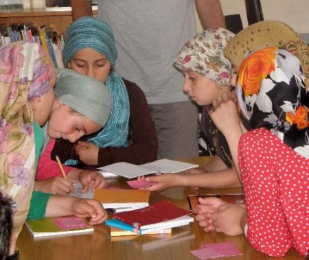 Kurs Öğrencileri Kütüphaneyi Ziyaret Etti