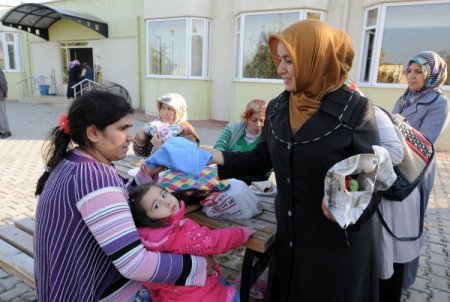 Kursiyerler, Güçsüzler Yurdu sakinlerine moral oldu