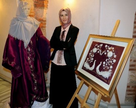 Kursiyerlerin eserleri Ördekli’de sergilendi