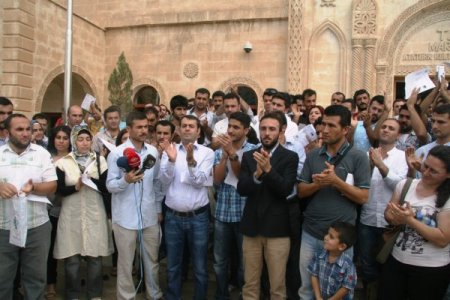 Kürtçe dersi öğretmen adayları, YÖK'ün kontenjan düşürmesine tepkili