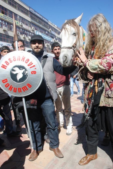Kürtçe Tiyatro İle Suyun Önemine Dikkat Çektiler