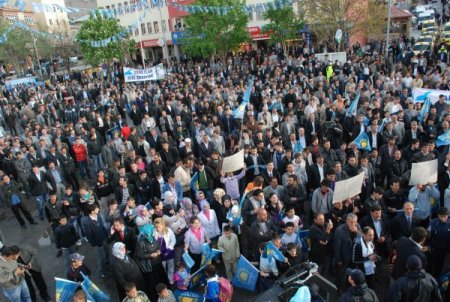 Kurtulmuş: İmam Öksürürse Cemaat Verem Olur