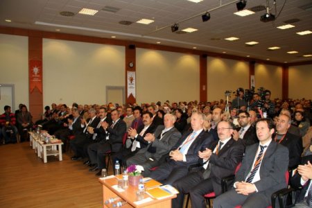 Kurtulmuş'tan AB'ye: Batan Güney Kıbrıs'ı şimdi alın başınıza çalın