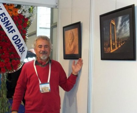 Kuşadalı Rehber Fotoğraflarını Travel Turkey Fuarında sergiliyor