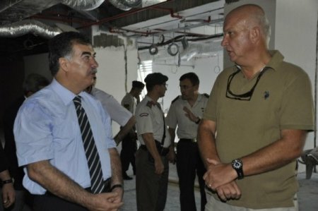 Kuşadası-Efes Kongre Merkezi inşaatı devam ediyor