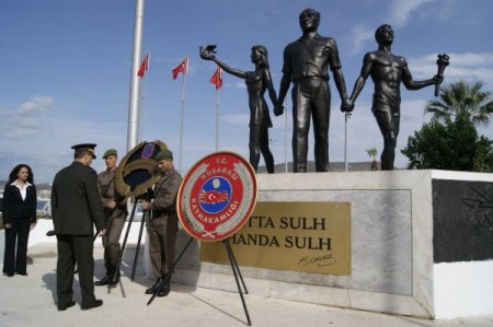 Kuşadası'nda Cumhuriyet Bayramı kutlamaları başladı