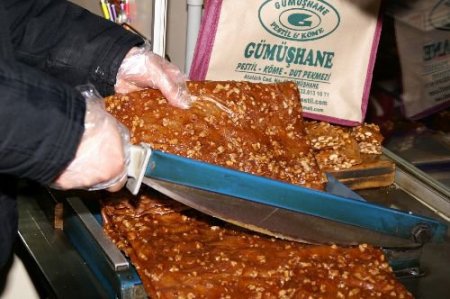 Kuşburnunun Güçlü Antioksidan Etkisi Satışları Artırdı