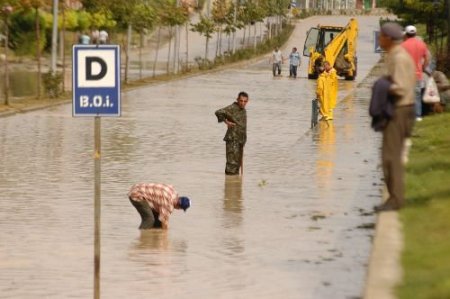 Kütahya Sel Sularına Teslim Oldu