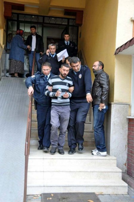 Kütahya'da bıçaklı kavga: 1 yaralı