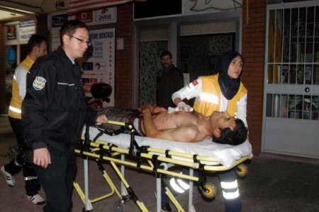 Kütahya'da bıçaklı kavga: 1 yaralı