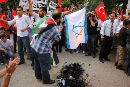 Kütahya'da İsrail'in Saldırısı Kınandı