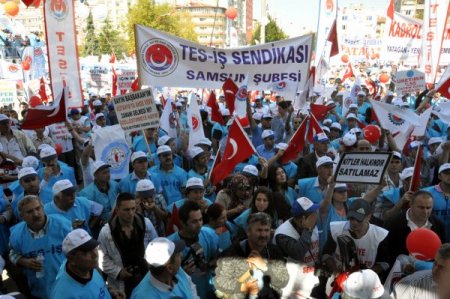 Kütahya'da 'Linyit ve Termik Santraller Özelleştirilemez' mitingi