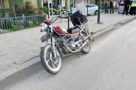 Kütahya'da motosiklet kazası: 1 yaralı