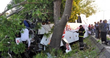 Kütahya'da Trafik Kazası: 11 Ölü, 34 Yaralı