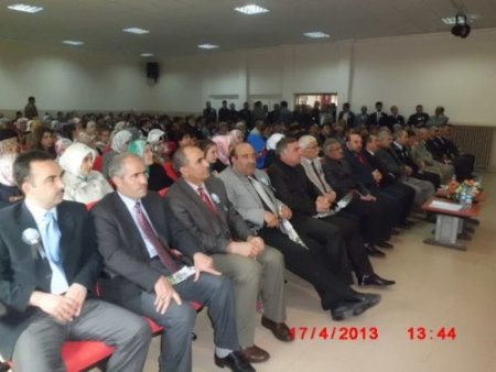 Kutlu Doğum coşkusu Kağızman'da salona sığmadı