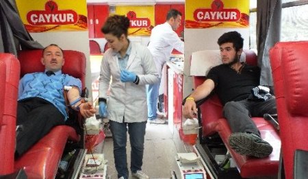 Kutlu Doğum Haftası'nda kan bağışı kampanyası