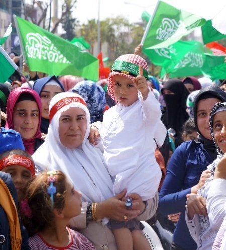 Kutlu Doğum programında Türkçe ve Kürtçe ezgiler seslendirildi
