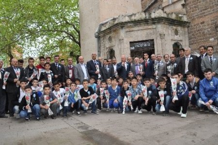 Kutlu Doğum'da binlerce Kur'an-ı Kerim ve kitap dağıtılacak