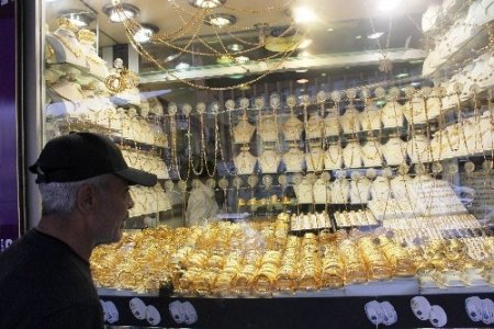 Kuyumcularda çeyrek altın bitti