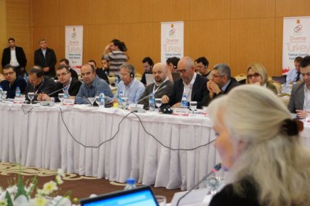 Lagendijk: Türkiye'nin AB dışında başka bir modeli yok