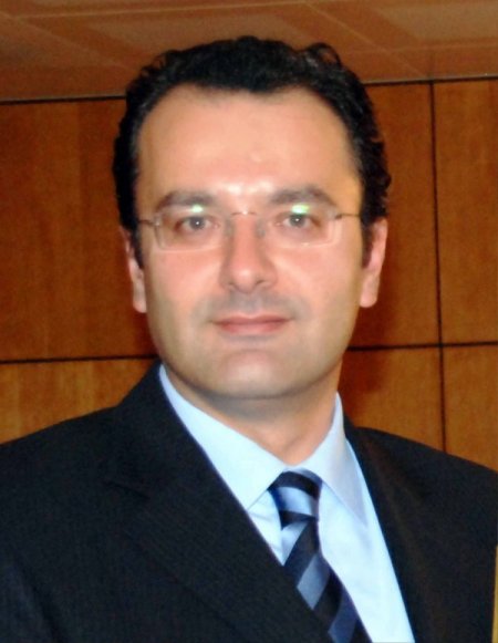 Lahey Türk İslam Vakfı’na yapılan bombalı saldırıya tepkiler sürüyor