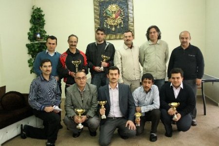 Langırt ve Airhockey turnuvasında dereceye girenler kupalarını aldı