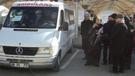 'Laz Ziya'yı Son Yolculuğuna Arkadaşları Uğurladı