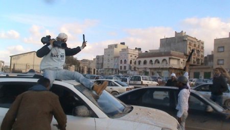 Libya Sokaklarında Panik, Çatışma Ve Gözyaşı Var