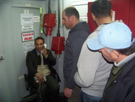 Libya’dan Tahliye Anları Fotograflara Böyle Yansıdı