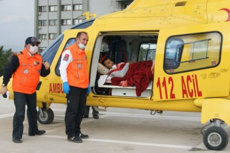 Libyalılar İçin Çeşme-izmir Arasına Helikopter Köprüsü Kuruldu